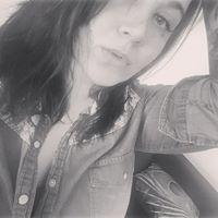 Jessica Stout Photo 20