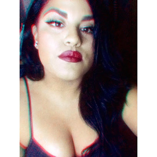 Kimberly Gonzalez Photo 36