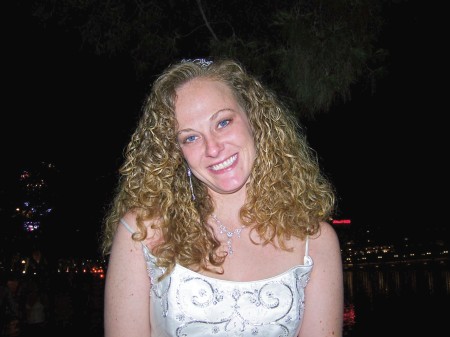 Julie Gregory Photo 6