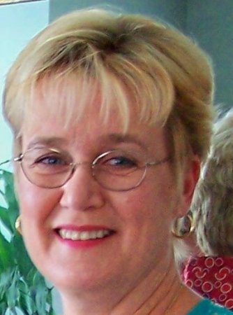 Catherine Moore Photo 39