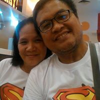 Julie Gonzales Photo 6