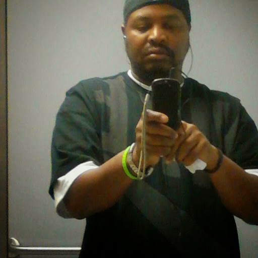 Maurice Walker Photo 39
