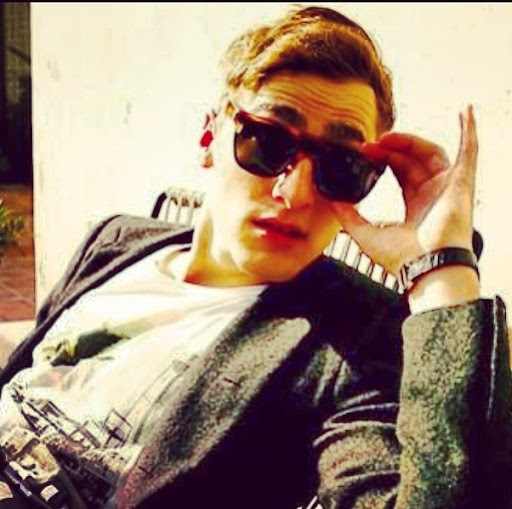 Kendall Schmidt Photo 7