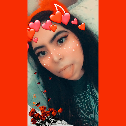 Jenny Hernandez Photo 16