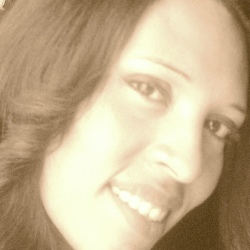 Amy Galvan Photo 34
