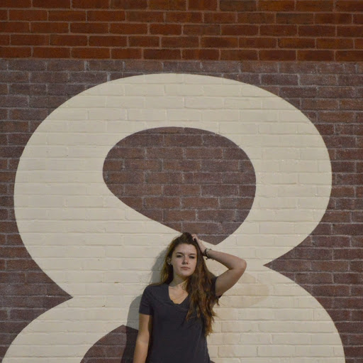 Kristen Schultz Photo 48