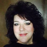 Michelle Genovese Photo 11