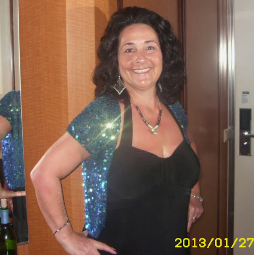 Sharon Thacker Photo 14
