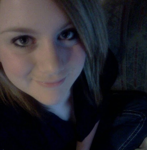 Danielle Daniels Photo 4