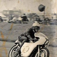 Tony Cartwright Photo 32