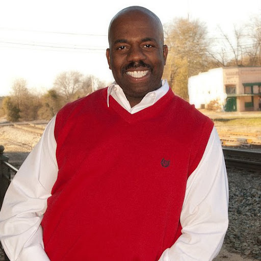 Walter Sims Photo 8