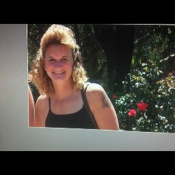 Darla Lowe Photo 15