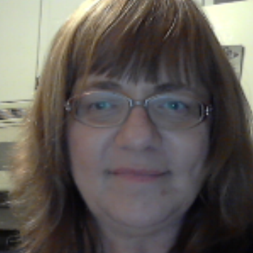 Elizabeth Plott Photo 5