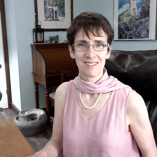Lynda Davidson Photo 7