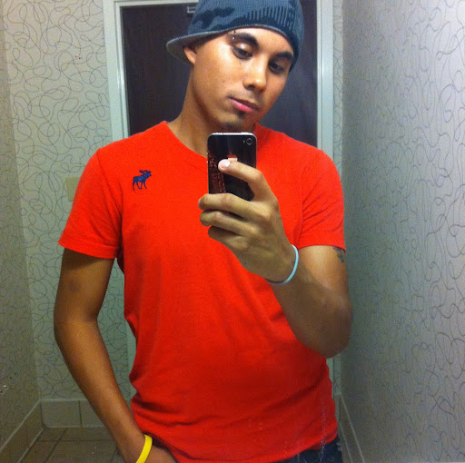 Ralph Ortiz Photo 51