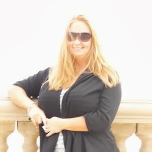 Elizabeth Wright Photo 34