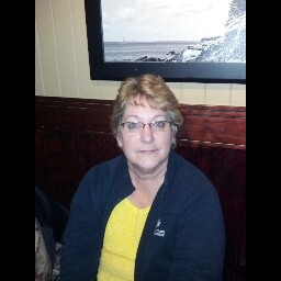 Sandy Hendricks Photo 17