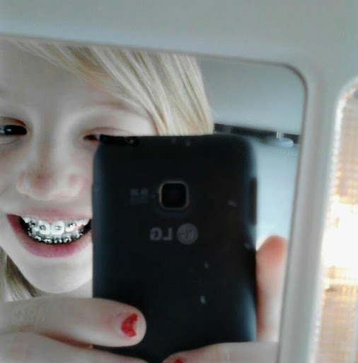 Haley Edwards Photo 34