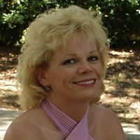 Sandra Lindsey Photo 24