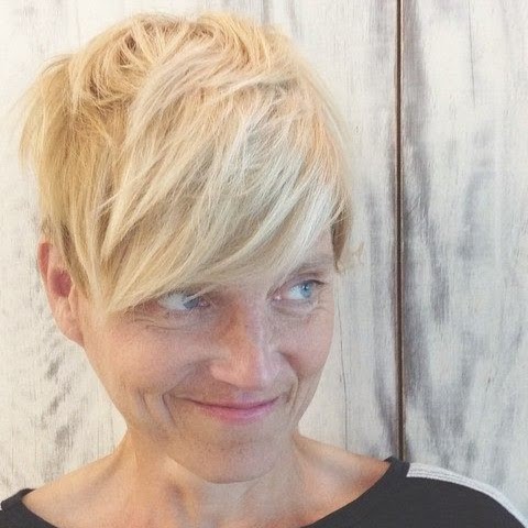 Amanda Long Photo 20