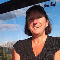 Kim Rothwell Photo 13