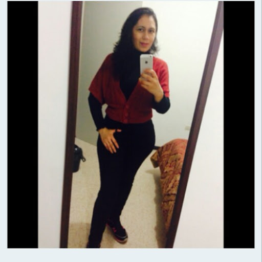 Veronica Chairez Photo 5
