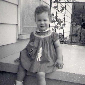 Connie Lee Photo 45