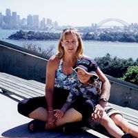 Lisa Sinclair Photo 21