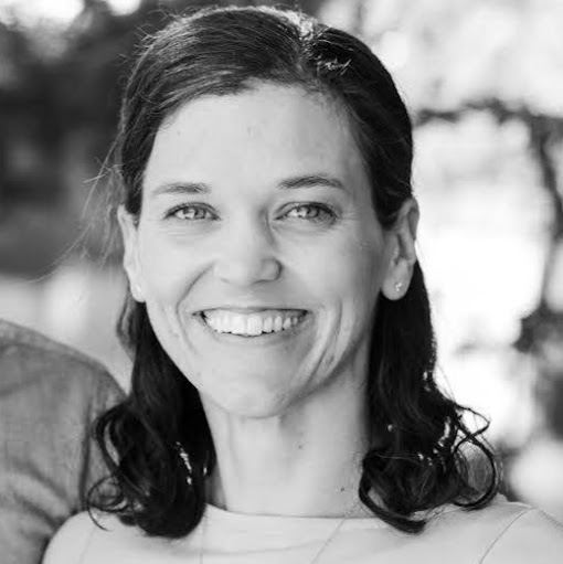 Julia Halverson Photo 13