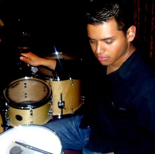 Michael Benitez Photo 11