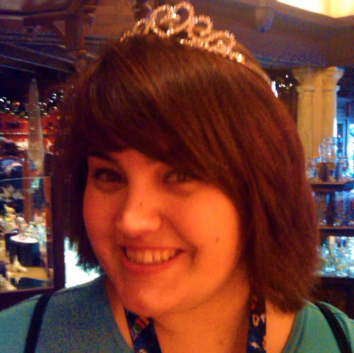 Kimberly Welch Photo 33