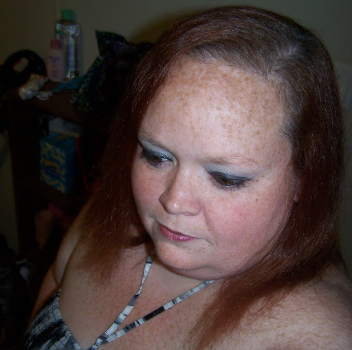 Ann Lyons Photo 23