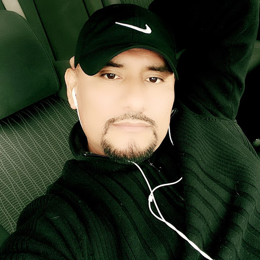 Edgar Garcia Photo 30