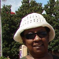 Sharon Cameron Photo 38