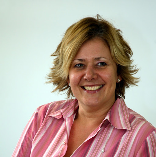 Linda Gale Photo 40