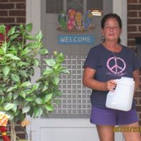 Becky Cochran Photo 33