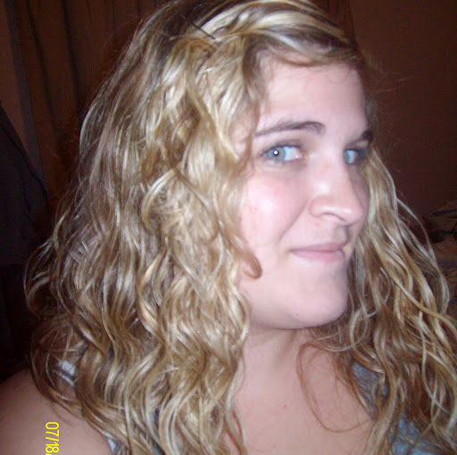 Beth Randall Photo 4