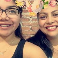 Victoria Flores Photo 14