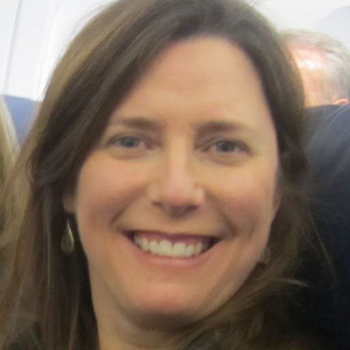 Shelley Lucas Photo 13