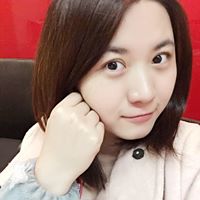 Claire Lau Photo 14