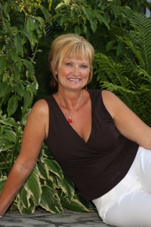 Laurie Scott Photo 13
