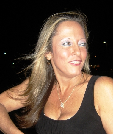 Lisa Copeland Photo 26
