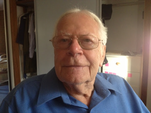 Leslie Bond Photo 11