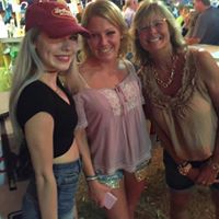 Lori Vetter Photo 13