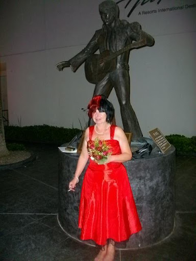 Denise Davies Photo 44