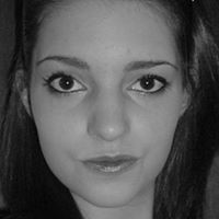 Julia Trevino Photo 11