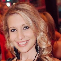 Jennifer Makowski Photo 29