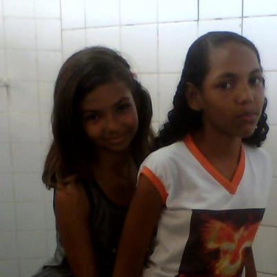 Rebeca Farias Photo 12