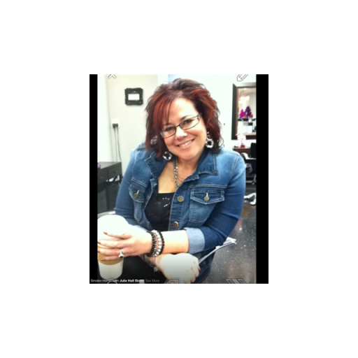 Julie Sloan Photo 11