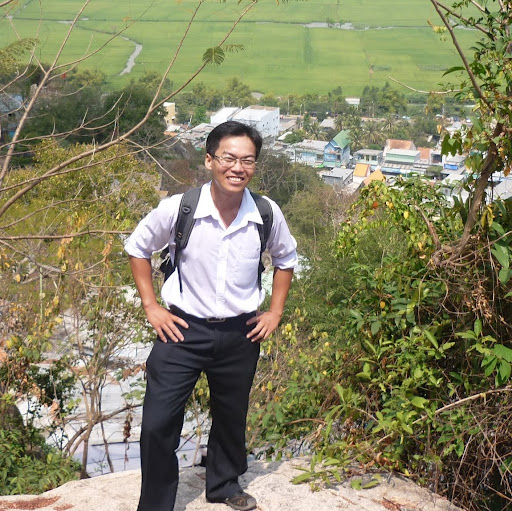 Vinh Phan Photo 38